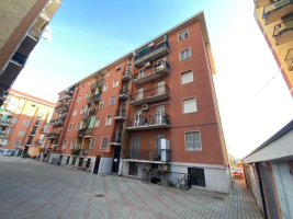 Rif. 833 - Ampio 3 locali a Cologno Centro